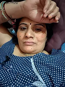 Snapshot of Rakhi99x chatting on May 29, 2026, 2:06 am Rakhi99x online show from May 29, 2026, 2:06 am