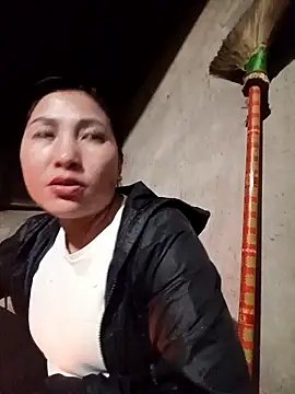 YAYAA-502 online show from January 12, 2026, 11:50 am