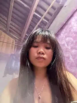 Snapshot of Ngoc-bbi chatting on May 8, 2026, 2:37 am Ngoc-bbi online show from May 8, 2026, 2:37 am