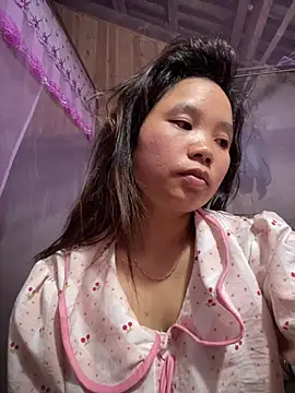 Snapshot of Ngoc-bbi chatting on May 22, 2026, 4:38 pm Ngoc-bbi online show from May 22, 2026, 4:38 pm