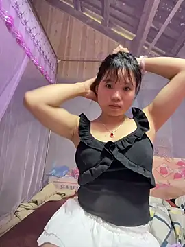 Snapshot of Ngoc-bbi chatting on May 14, 2026, 2:08 am Ngoc-bbi online show from May 14, 2026, 2:08 am