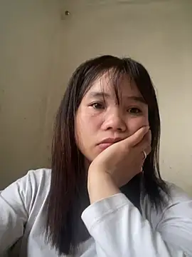 Ngoc-bbi online show from February 25, 2026, 1:17 am