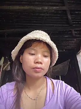 Snapshot of Ngoc-bbi chatting on May 22, 2026, 3:26 am Ngoc-bbi online show from May 22, 2026, 3:26 am
