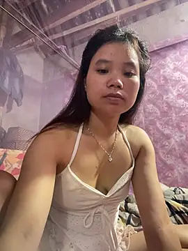 Snapshot of Ngoc-bbi chatting on May 20, 2026, 1:24 am Ngoc-bbi online show from May 20, 2026, 1:24 am
