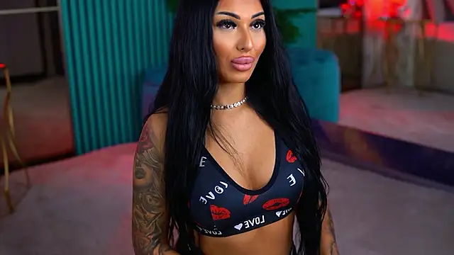 ArabellaPosh online show from February 3, 2026, 6:22 am