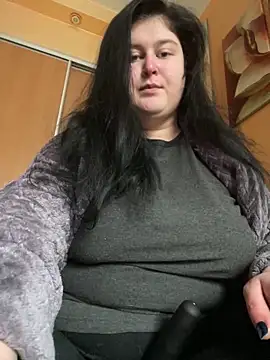 DazzzlingDame online show from February 13, 2026, 11:10 am