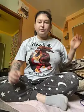 DazzzlingDame online show from October 2, 2025, 10:29 am