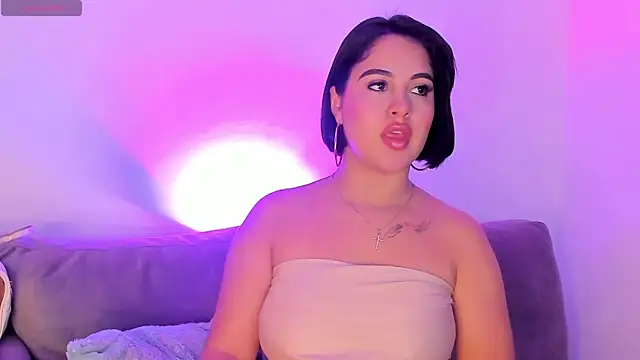 Snapshot of AnaLevii chatting on January 7, 2026, 11:26 am AnaLevii online show from January 7, 2026, 11:26 am