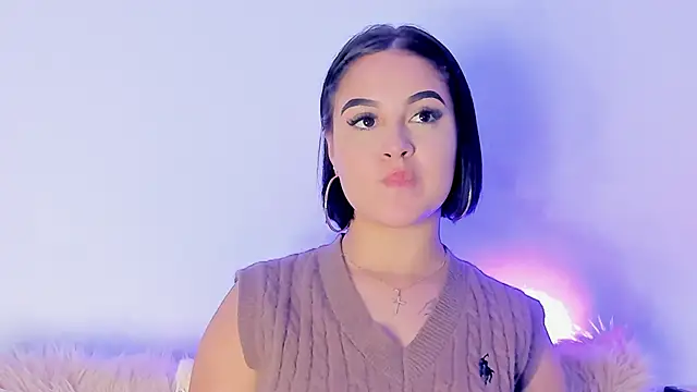 Snapshot of AnaLevii chatting on February 11, 2026, 11:21 am AnaLevii online show from February 11, 2026, 11:21 am