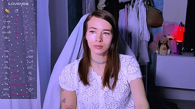 ZoyaMill online show from November 10, 2025, 6:40 am