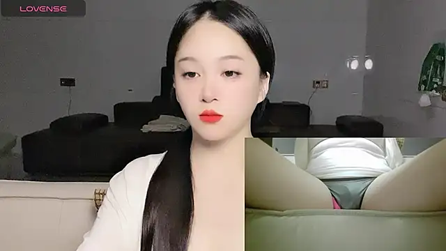 woaiqinqin online show from September 20, 2025, 3:06 pm