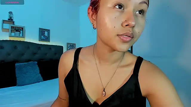 MAYASMITH   online show from June 23, 2026, 6:11 am