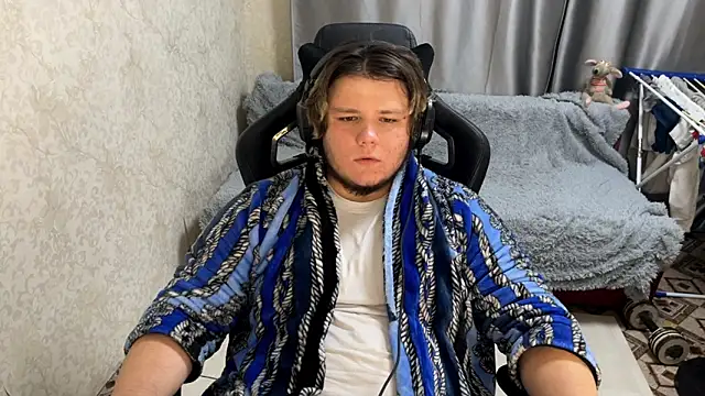 desiredude9 online show from September 14, 2025, 5:13 pm