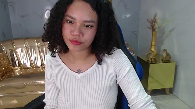 Canela s1 online show from October 21, 2025, 8:52 pm