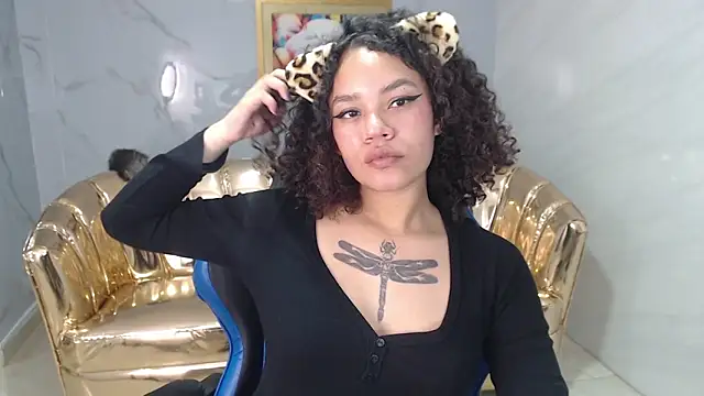 Canela s1 online show from October 11, 2025, 8:10 pm