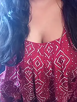 Aaradhya Sharma online show from October 29, 2025, 2:54 am