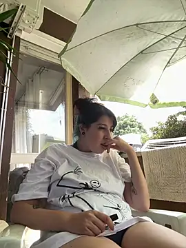 Snapshot of ilaria_miss98 chatting on June 9, 2026, 12:39 pm ilaria miss98 online show from June 9, 2026, 12:39 pm