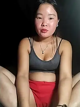 lylylove online show from July 19, 2026, 1:19 pm