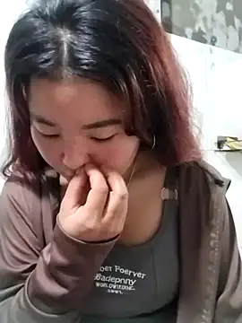 Snapshot of lylylove chatting on March 19, 2026, 11:16 pm lylylove online show from March 19, 2026, 11:16 pm