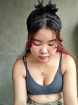 Snapshot of lylylove chatting on March 21, 2026, 4:25 am lylylove online show from March 21, 2026, 4:25 am