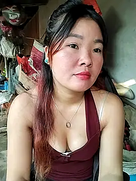 lylylove online show from July 2, 2026, 11:33 pm
