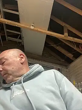 Richmcgee online show from March 24, 2026, 8:31 pm