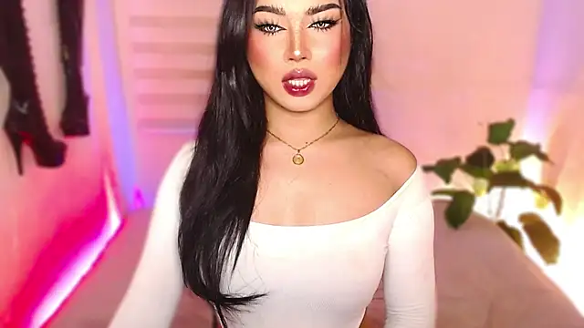 MissRumi Hunter online show from February 2, 2026, 3:44 pm