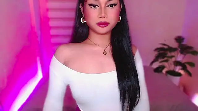 MissRumi Hunter online show from May 18, 2026, 8:57 pm