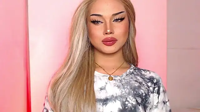 MissRumi Hunter online show from September 24, 2025, 1:17 pm