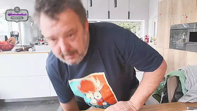 Snapshot of SwissDadbod chatting on December 20, 2025, 2:53 pm SwissDadbod online show from December 20, 2025, 2:53 pm