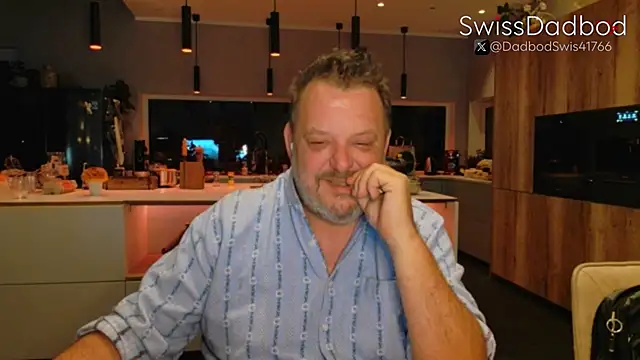 Snapshot of SwissDadbod chatting on September 16, 2025, 9:16 pm SwissDadbod online show from September 16, 2025, 9:16 pm