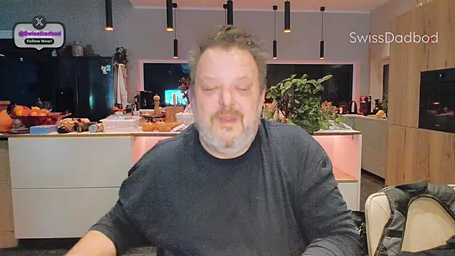 Snapshot of SwissDadbod chatting on December 19, 2025, 3:10 am SwissDadbod online show from December 19, 2025, 3:10 am