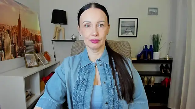 Velvet Jasmine online show from March 10, 2026, 6:28 am