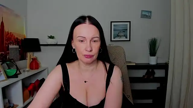 Velvet Jasmine online show from November 25, 2025, 6:36 am