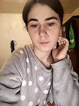 ToryTayler online show from September 15, 2025, 4:18 pm