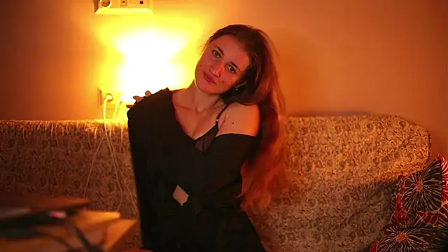 Liltightbabe online show from June 4, 2026, 4:44 pm