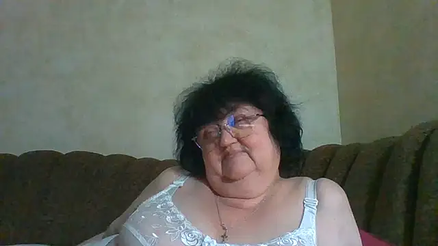 Snapshot of MilaSky5303 chatting on July 28, 2026, 8:52 pm MilaSky5303 online show from July 28, 2026, 8:52 pm