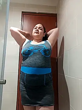 Miss Adriana01 online show from January 6, 2026, 3:49 pm