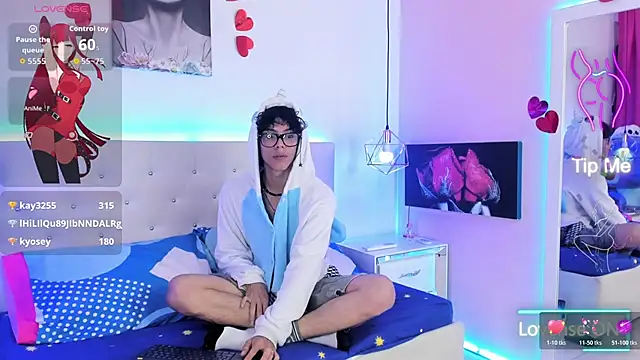 Thedoll ethan7 online show from October 31, 2025, 7:32 pm