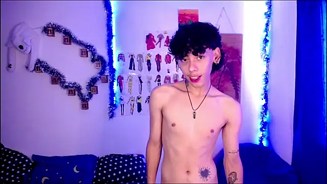 Thedoll ethan7 online show from December 4, 2025, 6:29 pm