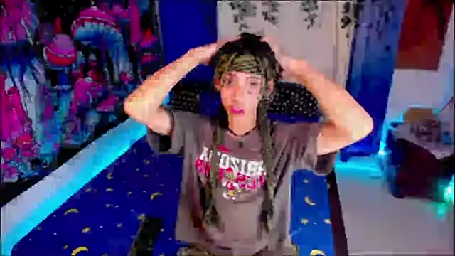 Thedoll ethan7 online show from May 6, 2026, 2:37 am