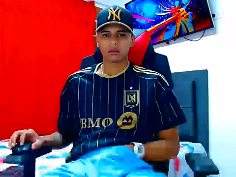 cristian tayron1 online show from August 1, 2026, 11:03 pm