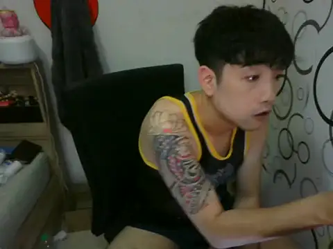 moaman190 online show from November 26, 2025, 2:39 pm