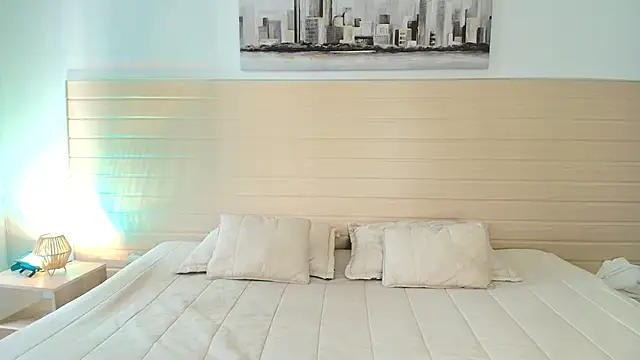 GabiHills online show from November 13, 2025, 7:07 pm