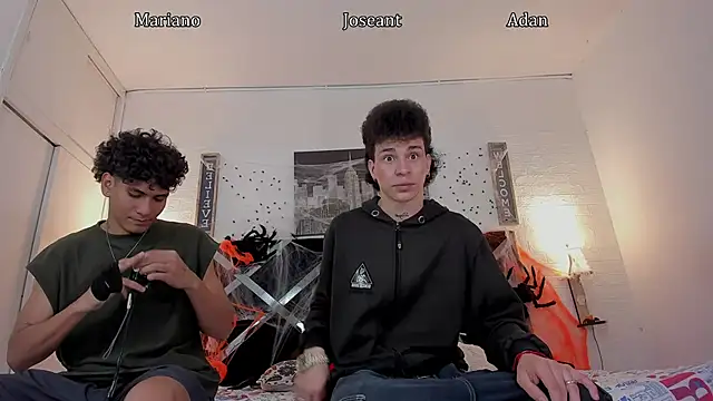 Adan Oriol online show from October 30, 2025, 3:27 am