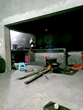 Maymay0033 online show from November 5, 2025, 11:08 pm