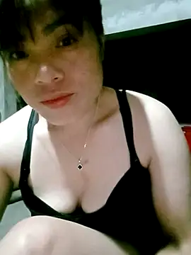 Maymay0033 online show from September 28, 2025, 5:20 pm