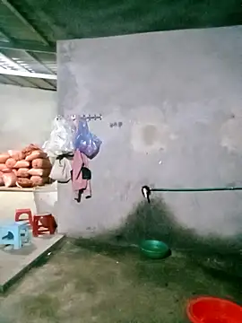 Maymay0033 online show from September 17, 2025, 11:34 am