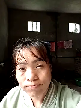 Maymay0033 online show from November 15, 2025, 12:58 am