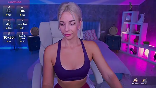 BellaRayyy online show from July 30, 2026, 12:59 pm
